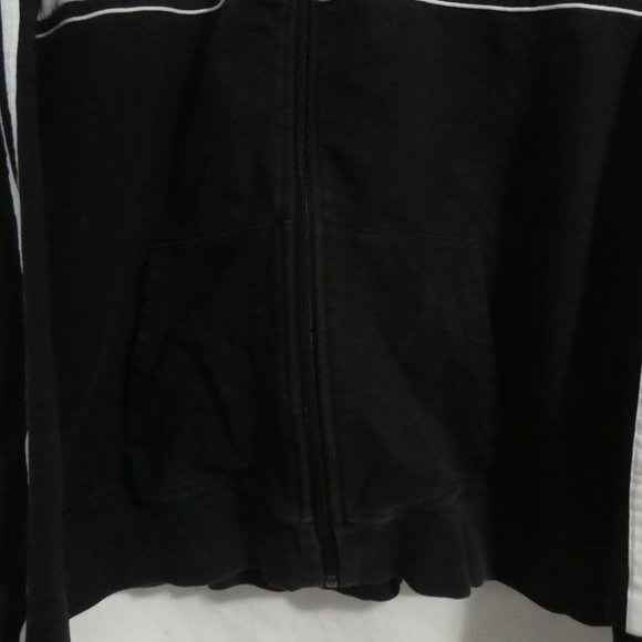 PUMA | XL extra large | Zip-Up Track Jacket | Embroidered Detail Front and Back - Picture 6 of 16